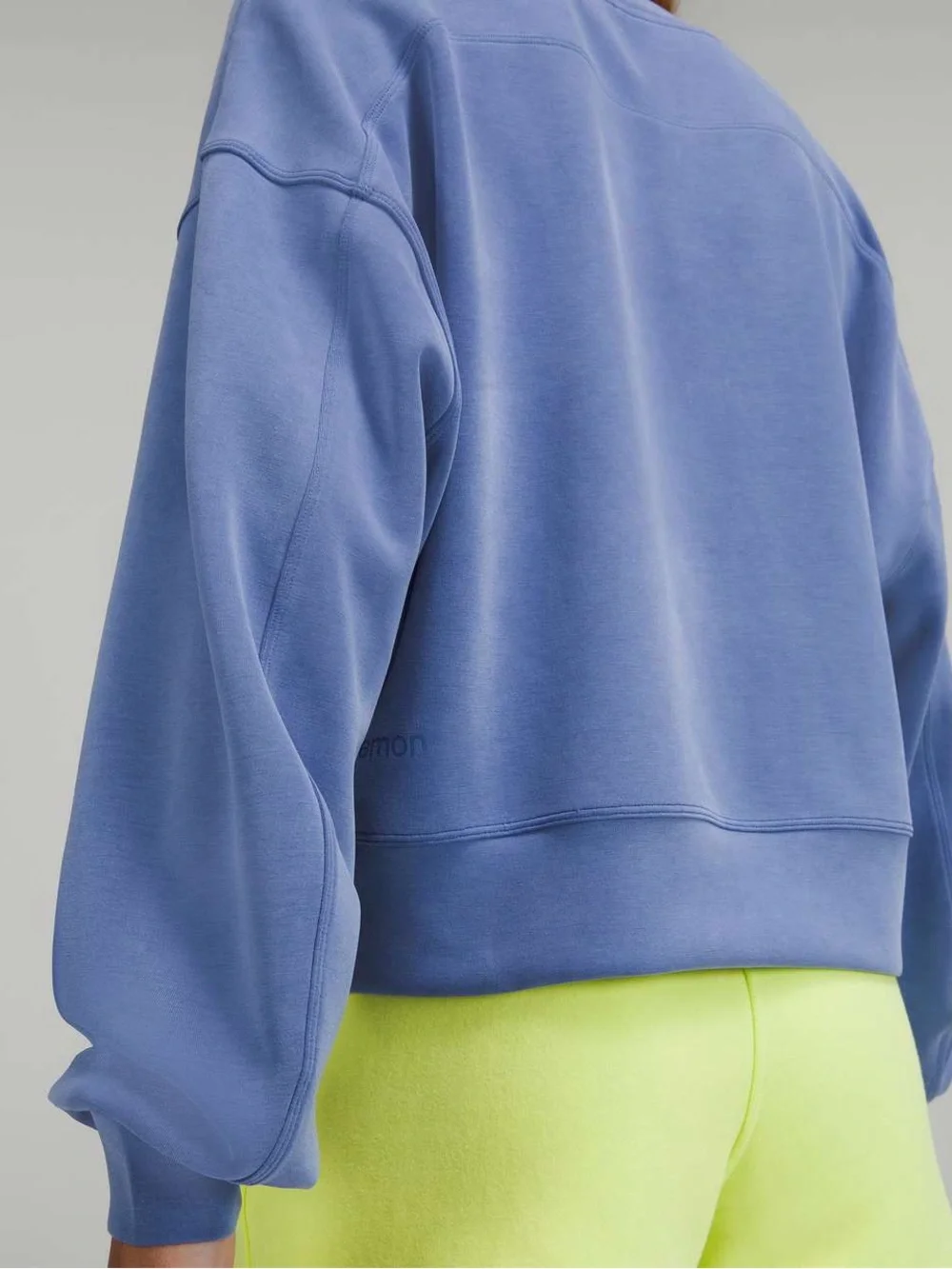 Lululemon Perfectly Oversized Cropped Crew *Softstreme